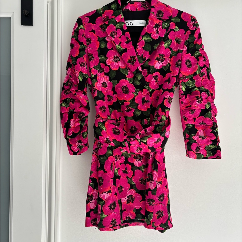 Zara Fuchsia Belted Floral Jacket